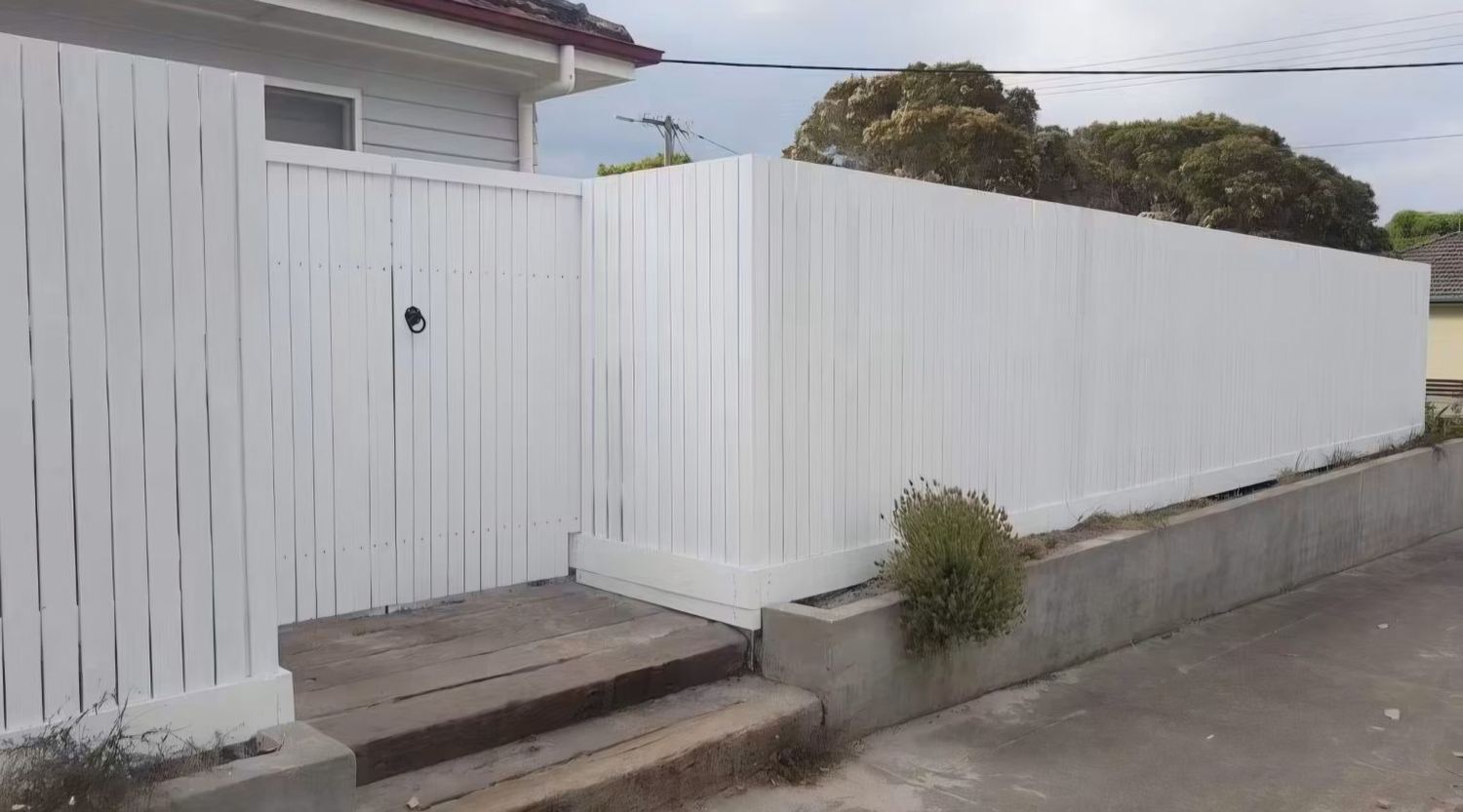 Front Fences project 10