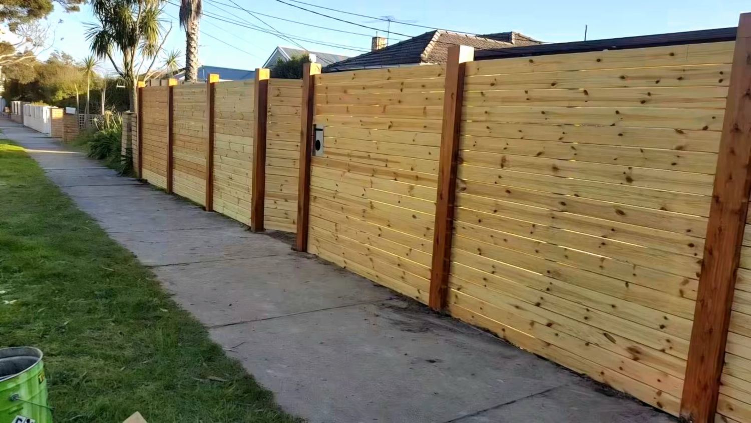 Front Fences project 17